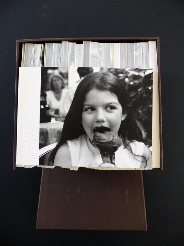 Erwitt-3-small Elliott Erwitt, Flip-o-Rama (18 flip books)